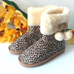 US SPORT GIRLS LEOPARD FAUX FUR  ANKLE BOOTIES SIZE 1 NWOT